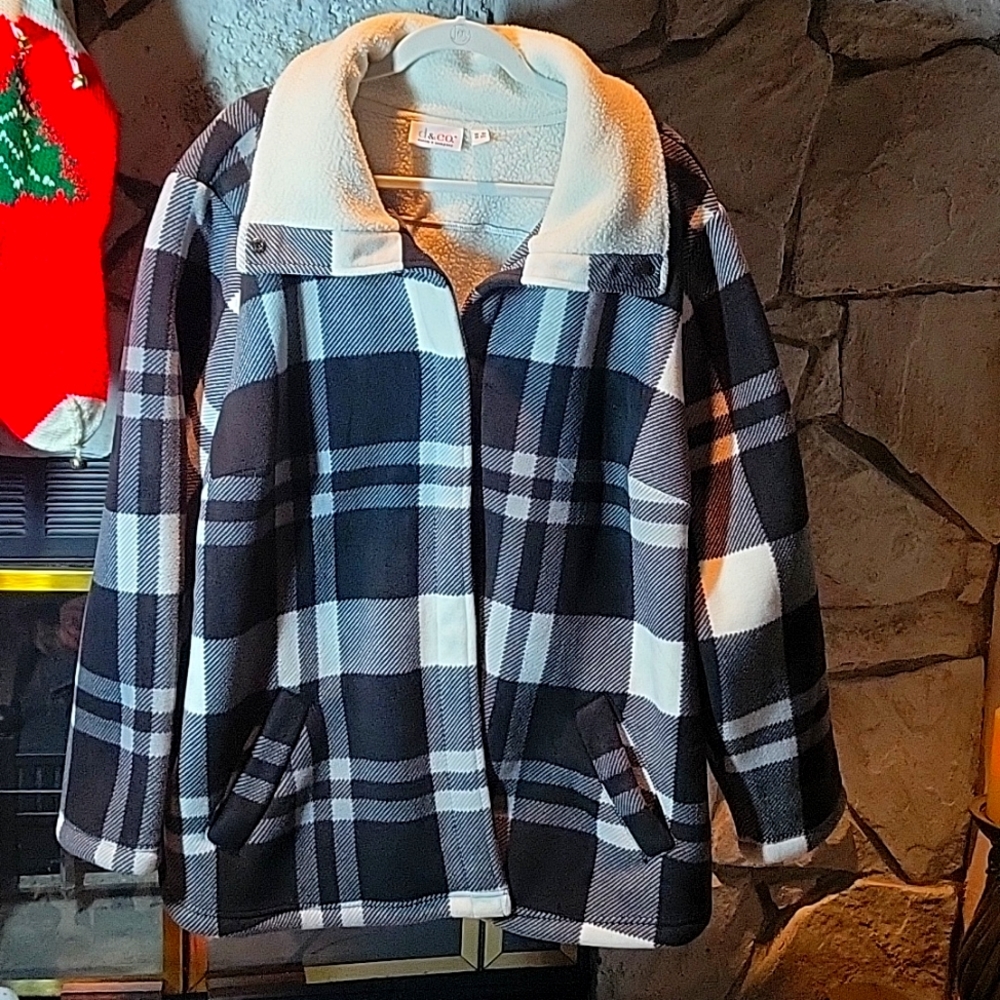 D & Co. Buffalo Plaid Print Sherpa Lined Fleece Snap Front Coat Size 3X Like New